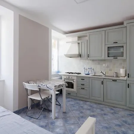 Apartment La Linea D'acqua *